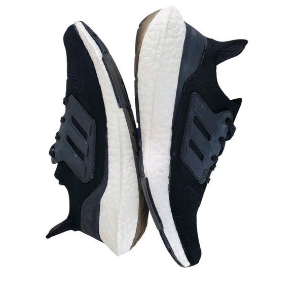 Adidas Ultraboost 22 Running Sneaker Shoes Wmns Sz 6 Black White Lace-Up GX5591 - Picture 6 of 16
